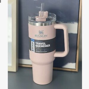 Stanley Quencher 40z